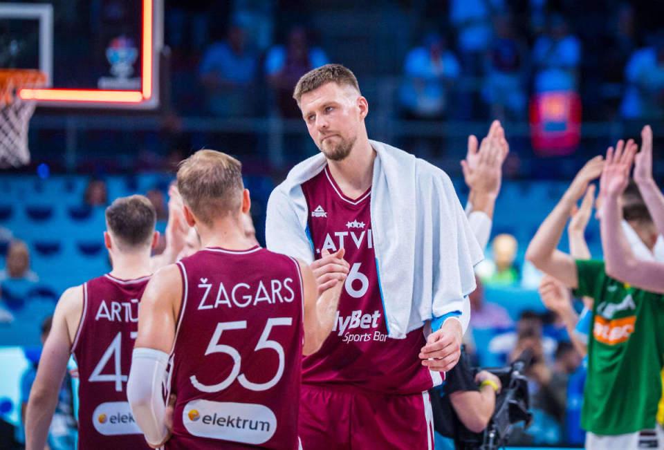 队友们并肩, 他回应道, net 队友们并肩, 他回应道, net