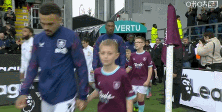 主场迎战利 主场迎战利